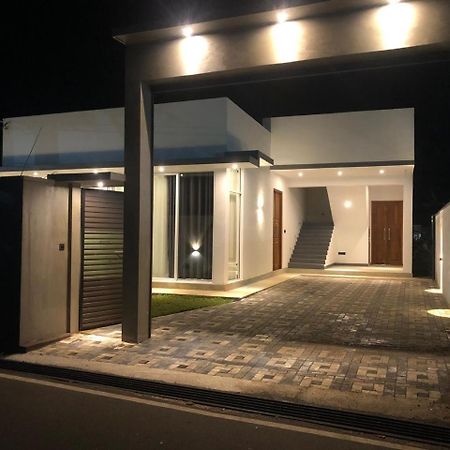 Luvi'S Villa Galle Luaran gambar